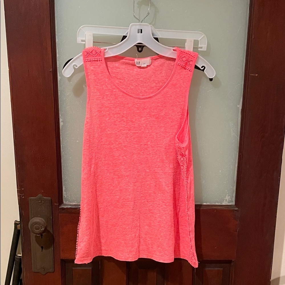 GAP Coral Sleeveless Tank Top
